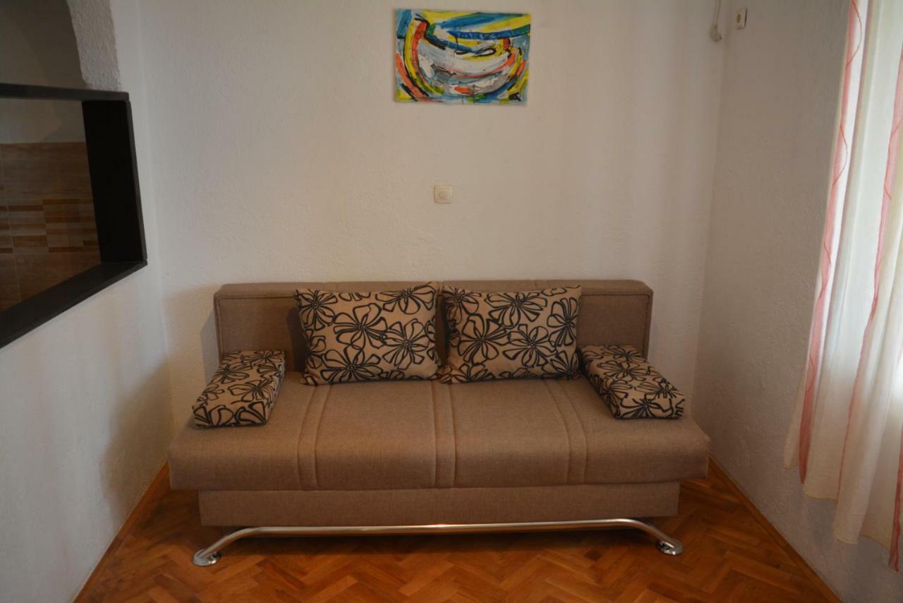 Apartments & Room Madi เซนญ์ ภายนอก รูปภาพ